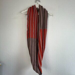 Verloop Chunky Knit Infinity Scarf 68x12" Gray Orange Striped Pattern Neckwarmer